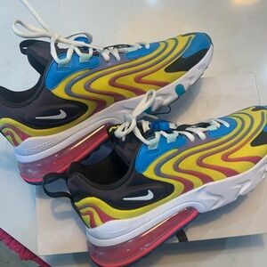 Nike Air Max 270 React - Blue, Yellow, Pink